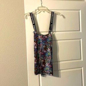 Sports illustrated floral workout tank, size medium, new without tag